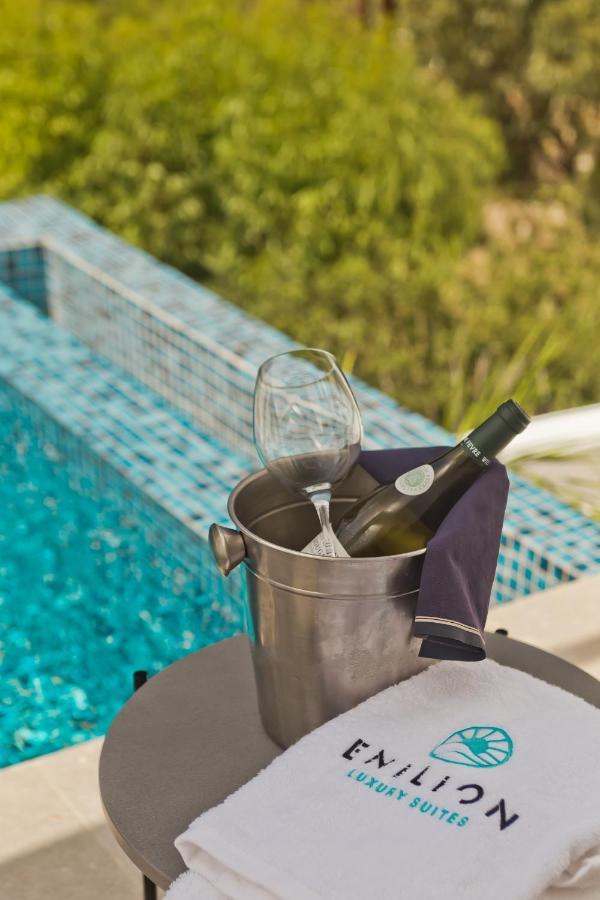 Enilion Luxury Suites Kyra Panagia Exterior photo