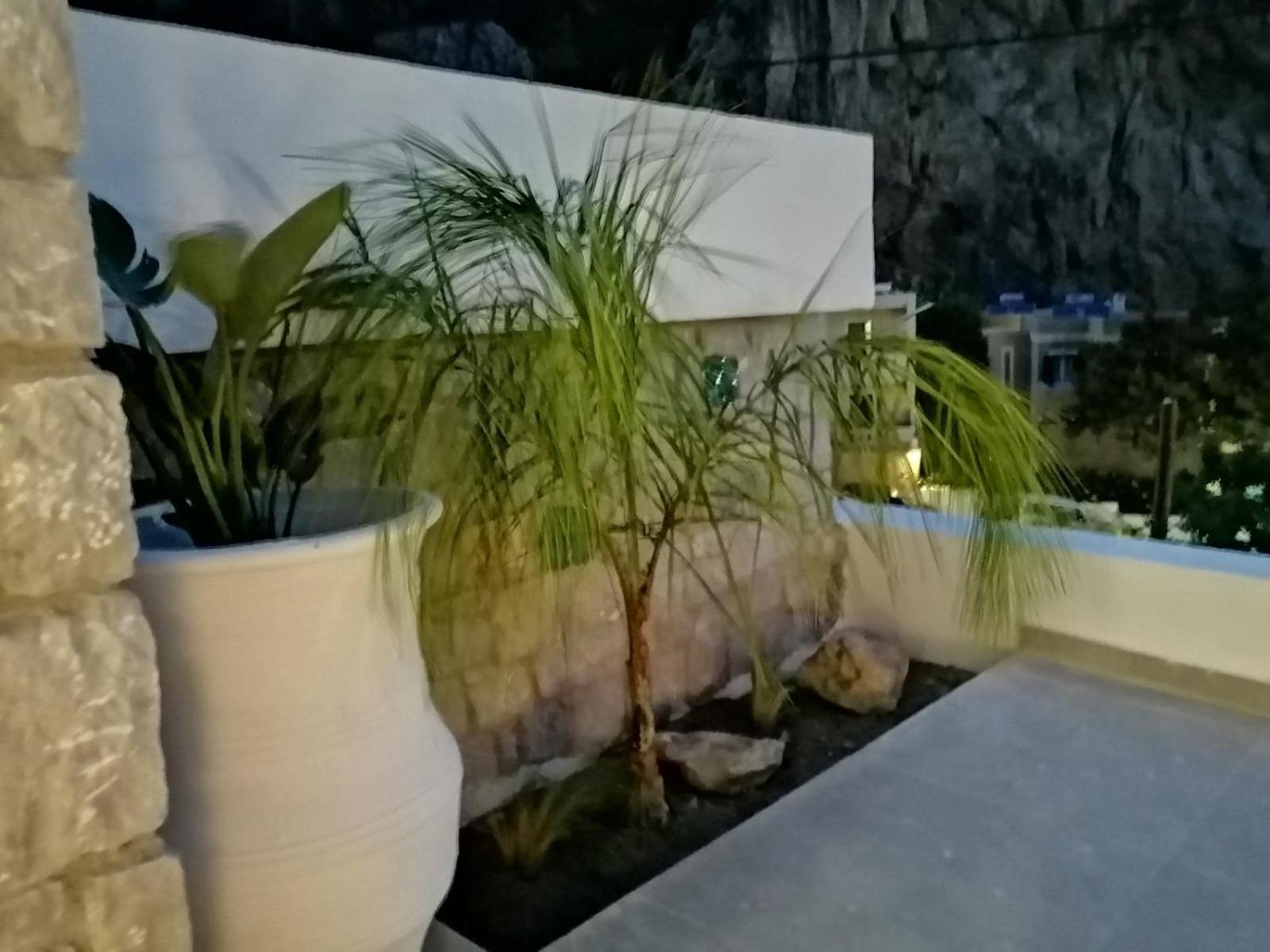 Enilion Luxury Suites Kyra Panagia Exterior photo