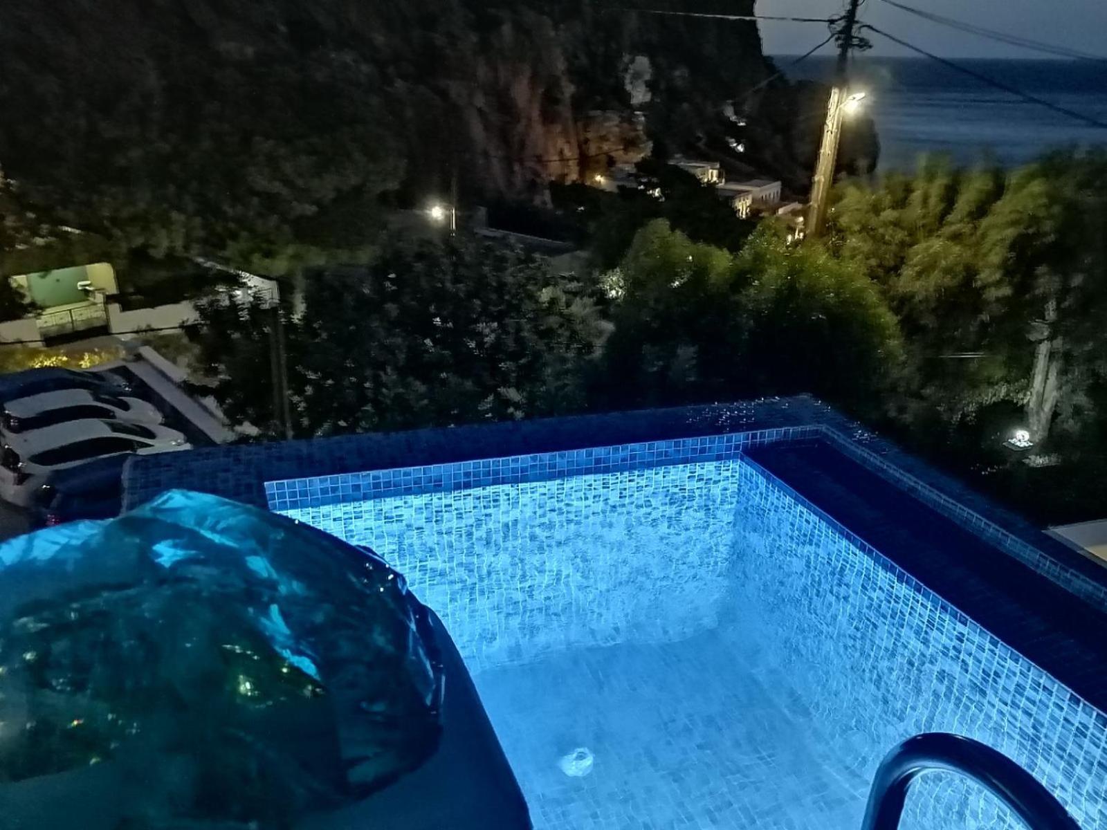 Enilion Luxury Suites Kyra Panagia Exterior photo